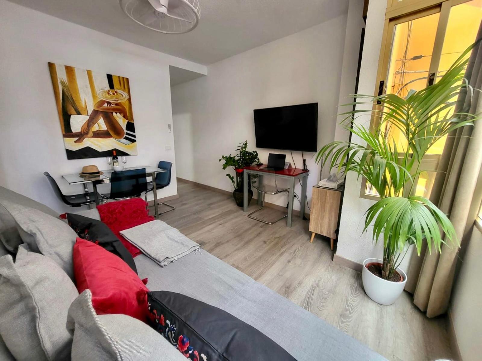2 Bedrooms Flat 50 Mts Away From Las Canteras Beach Лас-Пальмас-де-Гран-Канарія Екстер'єр фото